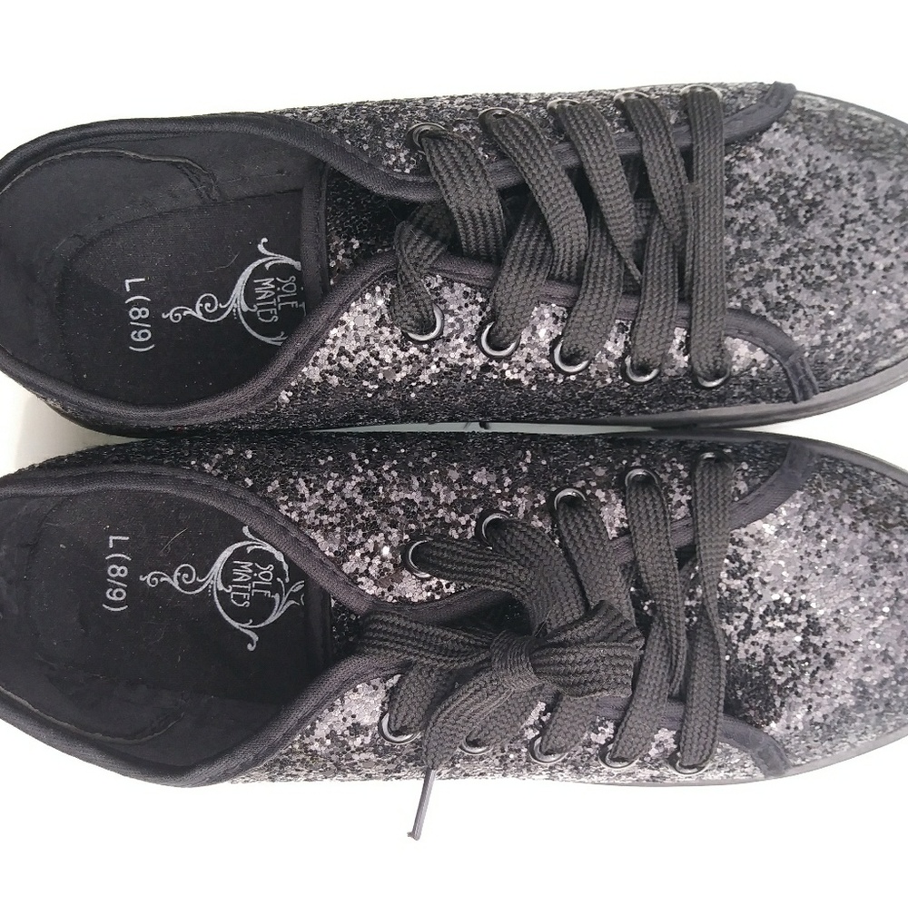 Sole Mates *New